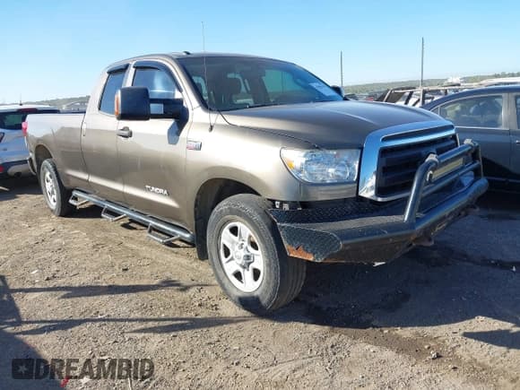✅ 2012 Toyota Tundra • VIN: 5TFCW5F13CX014186 • Lot: 43505318. Wystawiony na IAAI z przebiegiem 120 016 mil. Bezpłatny archiwum sprzedaży aukcyjnych z USA i szczegółowy raport historii pojazdu na DreamBid. Zdjęcie 1.