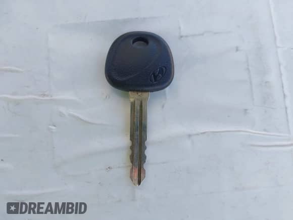 2014 Hyundai Elantra SE with VIN 5NPDH4AE8EH533381, listed as a IAAI auction lot 43311361 with 139,604 mi miles and . Bid and sale history available at DreamBid. Image 11.