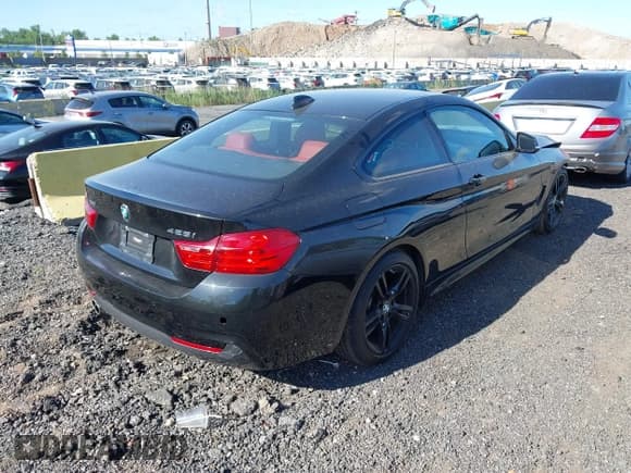 ✅ 2016 BMW 4 Series 428i xDrive • VIN: WBA3N9C5XGK250867 • Лот: 42281403. Опубликован ранее на IAAI с пробегом 60 468 миль. Бесплатный доступ к архиву аукционных продаж из США и подробный отчёт об истории автомобиля на DreamBid. Изображение 4.