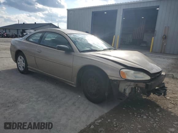 ✅ 2002 Dodge Stratus SE/SXT • VIN: 4B3AG42GX2E067535 • Lot: 82308805. Listed on Copart with 138,968 mi. Free auction sales archive from the USA and detailed vehicle history report at DreamBid. Image 4.