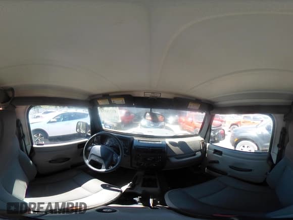 ✅ 2004 Jeep Wrangler Sahara • VIN: 1J4FA59S74P718659 • Lot: 43316154. Listed on IAAI with 144,737 mi. Free auction sales archive from the USA and detailed vehicle history report at DreamBid. Image 18.