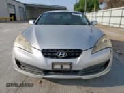 ✅ 2011 Hyundai Genesis Coupe • VIN: KMHHT6KDXBU042776 • Lot: 57615765. Wystawiony na Copart z przebiegiem 200 352 mil. Bezpłatny archiwum sprzedaży aukcyjnych z USA i szczegółowy raport historii pojazdu na DreamBid. Zdjęcie 5.