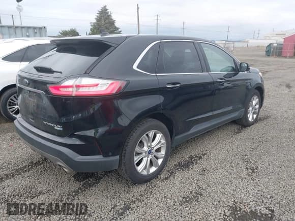 ✅ 2020 Ford Edge Titanium • VIN: 2FMPK4K93LBA71980 • Lot: 43335741. Wystawiony na IAAI z przebiegiem 78 807 mil. Bezpłatny archiwum sprzedaży aukcyjnych z USA i szczegółowy raport historii pojazdu na DreamBid. Zdjęcie 4.