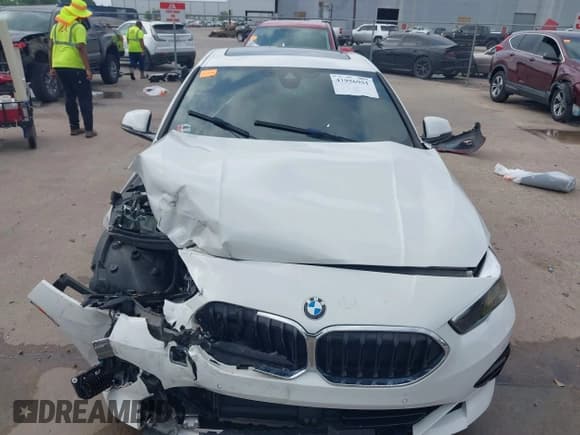 ✅ 2021 BMW 2 Series 228i • VIN: WBA53AK06M7J27877 • Lot: 41956951. Wystawiony na IAAI z przebiegiem 37 321 mil. Bezpłatny archiwum sprzedaży aukcyjnych z USA i szczegółowy raport historii pojazdu na DreamBid. Zdjęcie 13.