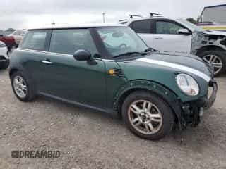 2012 MINI Hardtop with VIN WMWSU3C51CT259005, listed as a Copart auction lot 60710015 with 84,218 mi miles and Salvage title. Bid and sale history available at DreamBid. Image 4.