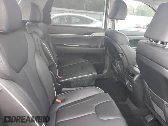 2024 Hyundai Palisade XRT z VIN KM8R3DGE1RU686056, wystawiony jako Copart lot #74942404 z przebiegiem Nie podano mil oraz Szkoda całkowita • Salvage title. Historia ofert i sprzedaży dostępna na DreamBid. Obrazek 11.