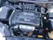 2005 Chevrolet Aveo LS z VIN KL1TD52675B356612, wystawiony jako Copart lot #82862024 z przebiegiem 144 912 mil mil oraz Szkoda całkowita • Salvage title. Historia ofert i sprzedaży dostępna na DreamBid. Obrazek 13.