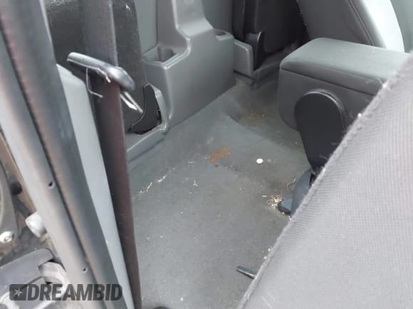 ✅ 2004 Ford Ranger XL Fleet • VIN: 1FTZR45E84PB52615 • Lot: 42361345. Listed on IAAI with 227,799 mi. Free auction sales archive from the USA and detailed vehicle history report at DreamBid. Image 8.