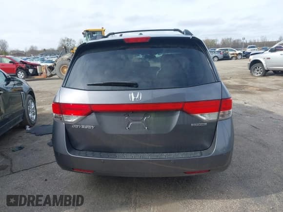 ✅ 2016 Honda Odyssey Touring Elite • VIN: 5FNRL5H99GB072860 • Lot: 42157603. Listed on IAAI with 221,449 mi. Free auction sales archive from the USA and detailed vehicle history report at DreamBid. Image 16.