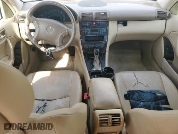 ✅ 2001 Mercedes-Benz C 230/260/280/320 • VIN: WDBRF61J51F078805 • Lot: 51609285. Listed on Copart with 223,663 mi. Free auction sales archive from the USA and detailed vehicle history report at DreamBid. Image 8.