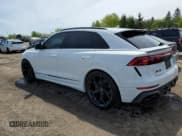 ✅ 2025 Audi RS Q8 • VIN: WU1ARBF16SD010911 • Лот: 54657715. Опубликован ранее на Copart с пробегом 809 миль. Бесплатный доступ к архиву аукционных продаж из США и подробный отчёт об истории автомобиля на DreamBid. Изображение 2.