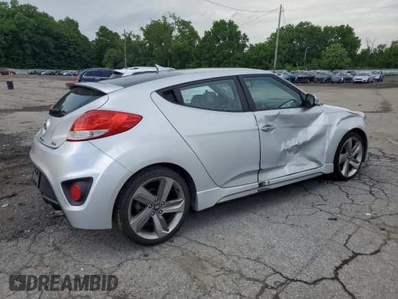 ✅ 2013 Hyundai Veloster Turbo • VIN: KMHTC6AE0DU127584 • Lot: 61375525. Listed on Copart with 128,913 mi. Free auction sales archive from the USA and detailed vehicle history report at DreamBid. Image 3.