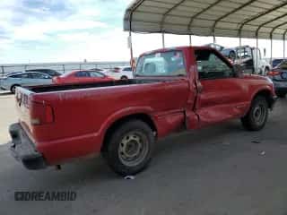 2002 Chevrolet S-10 LS с VIN 1GCCS145228122818, выставлен на аукционе Copart как лот 81168184 с пробегом 236 171 миль миль и Списание • Salvage title. История ставок и продаж доступна на DreamBid. Изображение 3.