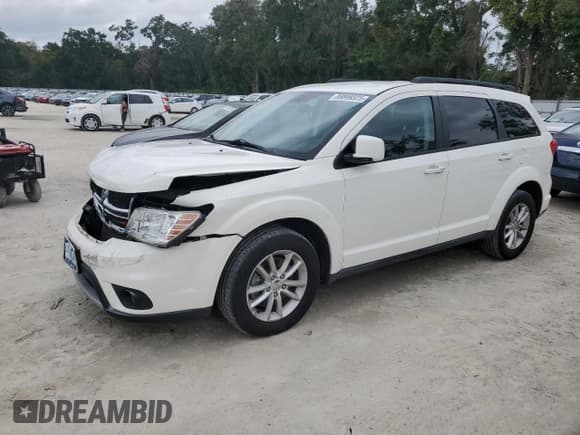 ✅ 2013 Dodge Journey SXT • VIN: 3C4PDCBG3DT630389 • Lot: 89899325. Wystawiony na Copart z przebiegiem 120 976 mil. Bezpłatny archiwum sprzedaży aukcyjnych z USA i szczegółowy raport historii pojazdu na DreamBid. Zdjęcie 1.