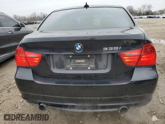 ✅ 2009 BMW 3 Series 335i • VIN: WBAPM73549A366759 • Lot: 52532465. Listed on Copart with 85,598 mi. Free auction sales archive from the USA and detailed vehicle history report at DreamBid. Image 6.