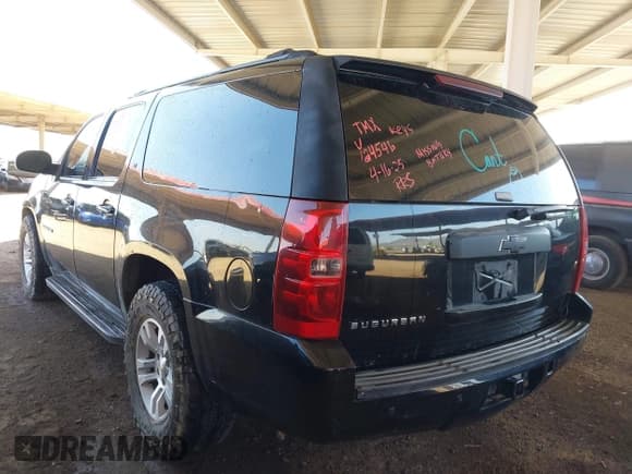 ✅ 2007 Chevrolet Suburban LTZ • VIN: 3GNFC160X7G124546 • Lot: 42062201. Listed on IAAI with 242,514 mi. Free auction sales archive from the USA and detailed vehicle history report at DreamBid. Image 3.
