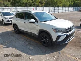 ✅ 2022 Volkswagen Taos SE • VIN: 3VVYX7B26NM062904 • Лот: 43374674. Опубликован ранее на IAAI с пробегом 45 971 миль. Бесплатный доступ к архиву аукционных продаж из США и подробный отчёт об истории автомобиля на DreamBid. Изображение 1.