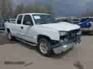 2004 Chevrolet Silverado 1500 with VIN 2GCEK19T541307676, listed as a IAAI auction lot 41864501 with 220,593 mi miles and . Bid and sale history available at DreamBid. Image 1.