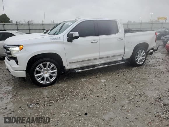 ✅ 2023 Chevrolet Silverado 1500 • VIN: 3GCUDJE86PG309763 • Лот: 87130245. Опубликован ранее на Copart с пробегом 31 088 миль. Бесплатный доступ к архиву аукционных продаж из США и подробный отчёт об истории автомобиля на DreamBid. Изображение 1.