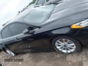 ✅ 2020 Ford Fusion SE • VIN: 3FA6P0HD5LR178607 • Лот: 42094774. Опубликован ранее на IAAI с пробегом 123 341 миль. Бесплатный доступ к архиву аукционных продаж из США и подробный отчёт об истории автомобиля на DreamBid. Изображение 12.