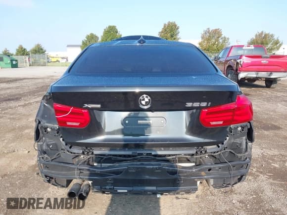 ✅ 2016 BMW 3 Series 328i xDrive • VIN: WBA8E3G50GNU01825 • Lot: 43135441. Listed on IAAI with 77,339 mi. Free auction sales archive from the USA and detailed vehicle history report at DreamBid. Image 6.