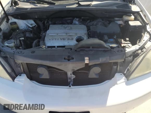 ✅ 2005 Lexus RX 330 • VIN: JTJGA31U250049011 • Lot: 82592045. Wystawiony na Copart z przebiegiem 197 709 mil. Bezpłatny archiwum sprzedaży aukcyjnych z USA i szczegółowy raport historii pojazdu na DreamBid. Zdjęcie 12.