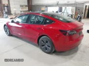 ✅ 2022 Tesla Model 3 • VIN: 5YJ3E1EA3NF102682 • Lot: 43176947. Wystawiony na IAAI z przebiegiem 59 829 mil. Bezpłatny archiwum sprzedaży aukcyjnych z USA i szczegółowy raport historii pojazdu na DreamBid. Zdjęcie 3.