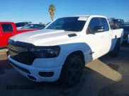 ✅ 2021 Ram 1500 Big Horn • VIN: 1C6RREBG3MN712541 • Lot: 41743178. Wystawiony na IAAI z przebiegiem 81 017 mil. Bezpłatny archiwum sprzedaży aukcyjnych z USA i szczegółowy raport historii pojazdu na DreamBid. Zdjęcie 18.
