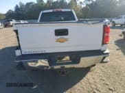 ✅ 2015 Chevrolet Silverado 2500HD Work Truck • VIN: 1GC2KUEG4FZ538561 • Lot: 90722545. Listed on Copart with 140,943 mi. Free auction sales archive from the USA and detailed vehicle history report at DreamBid. Image 6.