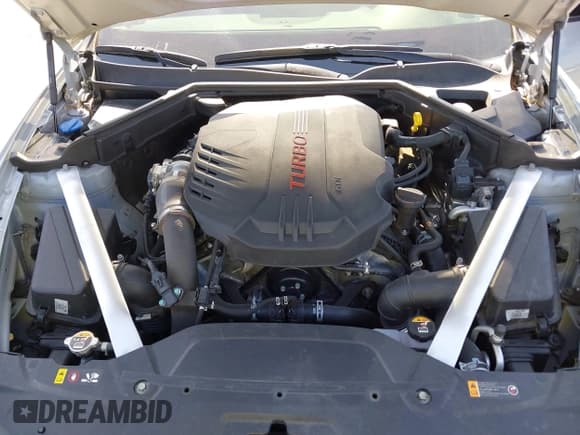 ✅ 2022 Kia Stinger GT1 • VIN: KNAE45LC9N6110754 • Lot: 42718076. Wystawiony na IAAI z przebiegiem 47 228 mil. Bezpłatny archiwum sprzedaży aukcyjnych z USA i szczegółowy raport historii pojazdu na DreamBid. Zdjęcie 10.