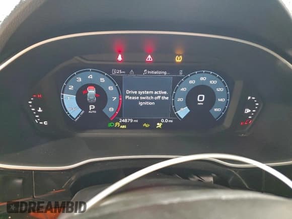 ✅ 2025 Audi Q3 S line Premium • VIN: WA1DECF3XS1021743 • Lot: 94355815. Wystawiony na Copart z przebiegiem 24 879 mil. Bezpłatny archiwum sprzedaży aukcyjnych z USA i szczegółowy raport historii pojazdu na DreamBid. Zdjęcie 9.