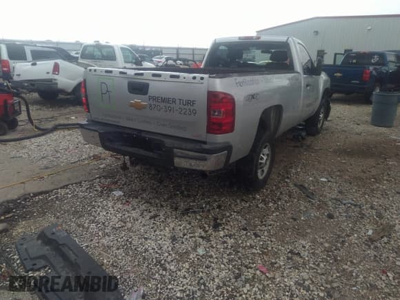 ✅ 2014 Chevrolet Silverado 2500HD Work Truck • VIN: 1GC0KVCGXEF123504 • Lot: 42224449. Listed on IAAI with 134,731 mi. Free auction sales archive from the USA and detailed vehicle history report at DreamBid. Image 4.