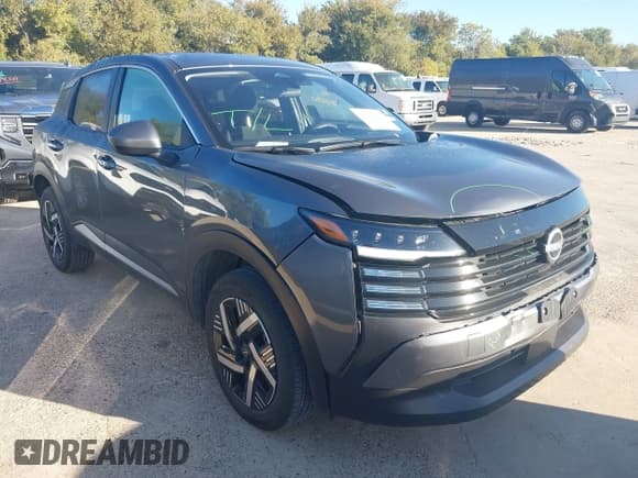 ✅ 2025 Nissan Kicks SV • VIN: 3N8AP6CA4SL393888 • Lot: 43588299. Listed on IAAI with 12,742 mi. Free auction sales archive from the USA and detailed vehicle history report at DreamBid. Image 1.