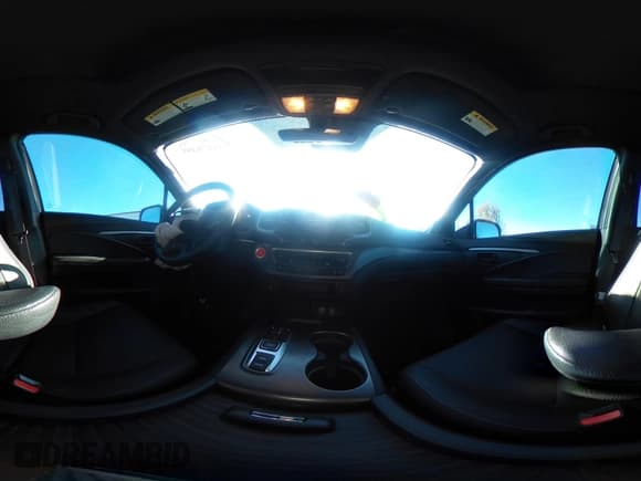 ✅ 2022 Honda Passport EX-L • VIN: 5FNYF7H57NB005716 • Lot: 41078499. Listed on IAAI with 33,141 mi. Free auction sales archive from the USA and detailed vehicle history report at DreamBid. Image 18.