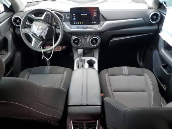 ✅ 2024 Chevrolet Blazer LT • VIN: 3GNKBCR49RS219496 • Lot: 85279955. Listed on Copart with 26,976 mi miles. Access the free auction sales archive from the USA and view a detailed vehicle history report at DreamBid. Image 8.