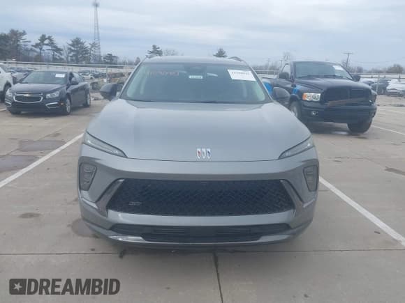 ✅ 2024 Buick Envision Sport Touring • VIN: LRBFZPE48RD069348 • Lot: 41590921. Listed on IAAI with 2,830 mi. Free auction sales archive from the USA and detailed vehicle history report at DreamBid. Image 12.