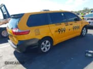 ✅ 2016 Toyota Sienna L • VIN: 5TDZK3DC2GS724321 • Lot: 43773404. Listed on IAAI with 264,851 mi. Free auction sales archive from the USA and detailed vehicle history report at DreamBid. Image 4.