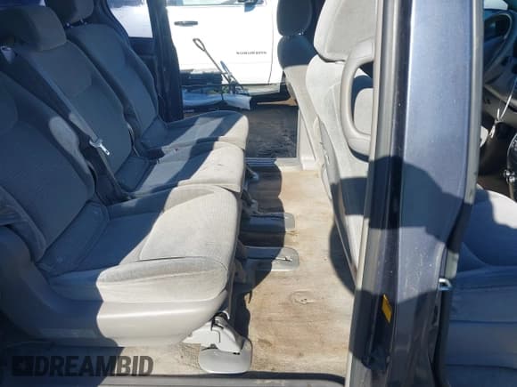 ✅ 2007 Toyota Sienna LE • VIN: 5TDZK23C67S064828 • Лот: 43825750. Опубликован ранее на IAAI с пробегом 167 290 миль. Бесплатный доступ к архиву аукционных продаж из США и подробный отчёт об истории автомобиля на DreamBid. Изображение 8.