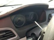 ✅ 2017 Hyundai Sonata SE • VIN: KMHE24L35HA063254 • Лот: 80963165. Опубликован ранее на Copart с пробегом Не указан. Бесплатный доступ к архиву аукционных продаж из США и подробный отчёт об истории автомобиля на DreamBid. Изображение 9.