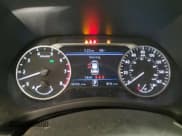 ✅ 2020 Nissan Sentra SV • VIN: 3N1AB8CV8LY288061 • Lot: 80573825. Wystawiony na Copart z przebiegiem 39 159 mil. Bezpłatny archiwum sprzedaży aukcyjnych z USA i szczegółowy raport historii pojazdu na DreamBid. Zdjęcie 9.