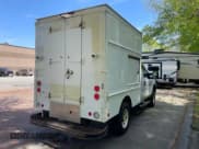 ✅ 2015 Ford F-250 XL • VIN: 1FDBF2B68FEA47594 • Lot: 64337445. Listed on Copart with 451,093 mi. Free auction sales archive from the USA and detailed vehicle history report at DreamBid. Image 4.