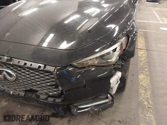 ✅ 2018 Infiniti Q60 Luxe • VIN: JN1EV7EL1JM393037 • Лот: 41308526. Опубликован ранее на IAAI с пробегом 54 065 миль. Бесплатный доступ к архиву аукционных продаж из США и подробный отчёт об истории автомобиля на DreamBid. Изображение 17.