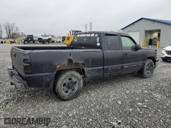 ✅ 2005 Chevrolet Silverado 1500 LS • VIN: 1GCEC19Z35Z294517 • Лот: 90684555. Опубликован ранее на Copart с пробегом 214 131 миль. Бесплатный доступ к архиву аукционных продаж из США и подробный отчёт об истории автомобиля на DreamBid. Изображение 3.