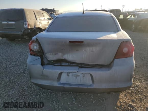 ✅ 2014 Dodge Avenger SE • VIN: 1C3CDZAB6EN169315 • Лот: 42235155. Опубликован ранее на Copart с пробегом 94 433 миль. Бесплатный доступ к архиву аукционных продаж из США и подробный отчёт об истории автомобиля на DreamBid. Изображение 6.