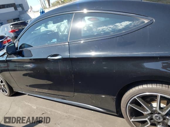 ✅ 2020 Mercedes-Benz C 300 • VIN: WDDWJ8DB8LF933234 • Lot: 43278288. Listed on IAAI with 46,064 mi. Free auction sales archive from the USA and detailed vehicle history report at DreamBid. Image 14.