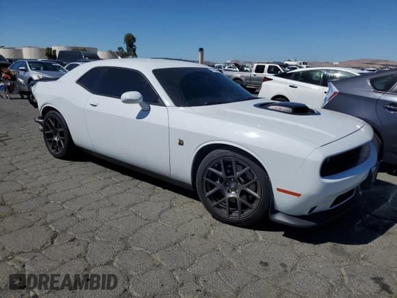 ✅ 2019 Dodge Challenger R/T Scat Pack • VIN: 2C3CDZFJ8KH620944 • Lot: 71009014. Wystawiony na Copart z przebiegiem 55 181 mil. Bezpłatny archiwum sprzedaży aukcyjnych z USA i szczegółowy raport historii pojazdu na DreamBid. Zdjęcie 4.