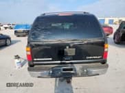 ✅ 2000 Chevrolet Suburban LS • VIN: 3GNEC16T1YG140979 • Lot: 70311565. Listed on Copart with 282,117 mi. Free auction sales archive from the USA and detailed vehicle history report at DreamBid. Image 6.