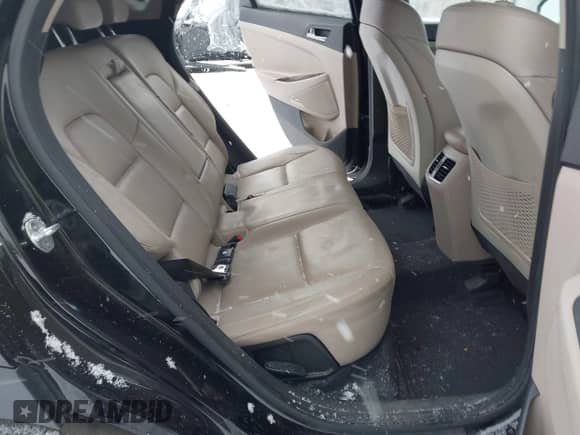 2018 Hyundai Tucson Limited with VIN KM8J33A25JU719215, listed as a IAAI auction lot 41304125 with 118,429 mi miles and . Bid and sale history available at DreamBid. Image 8.