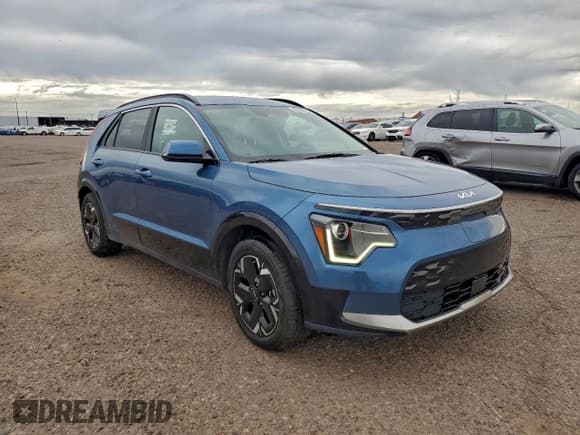 ✅ 2024 Kia Niro Wind • VIN: KNDCR3L12R5095699 • Лот: 93963845. Опубликован ранее на Copart с пробегом 78 489 миль. Бесплатный доступ к архиву аукционных продаж из США и подробный отчёт об истории автомобиля на DreamBid. Изображение 4.