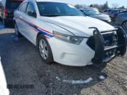 ✅ 2015 Ford Police Interceptor • VIN: 1FAHP2MK8FG121127 • Lot: 41351136. Listed on IAAI with 176,782 mi. Free auction sales archive from the USA and detailed vehicle history report at DreamBid. Image 1.